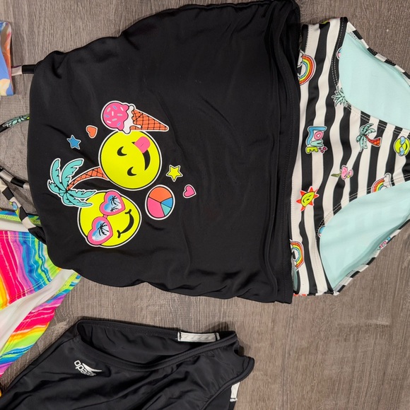 Girls 10/12 bathing suit bundle - Picture 7 of 7